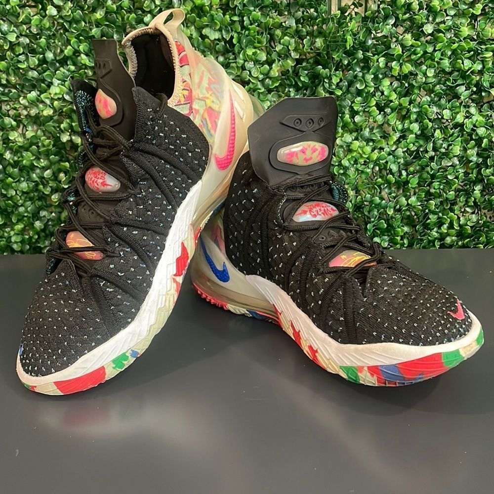 Nike LeBron 18 "James Gang" BLK/WHT-MLTI CLR, size